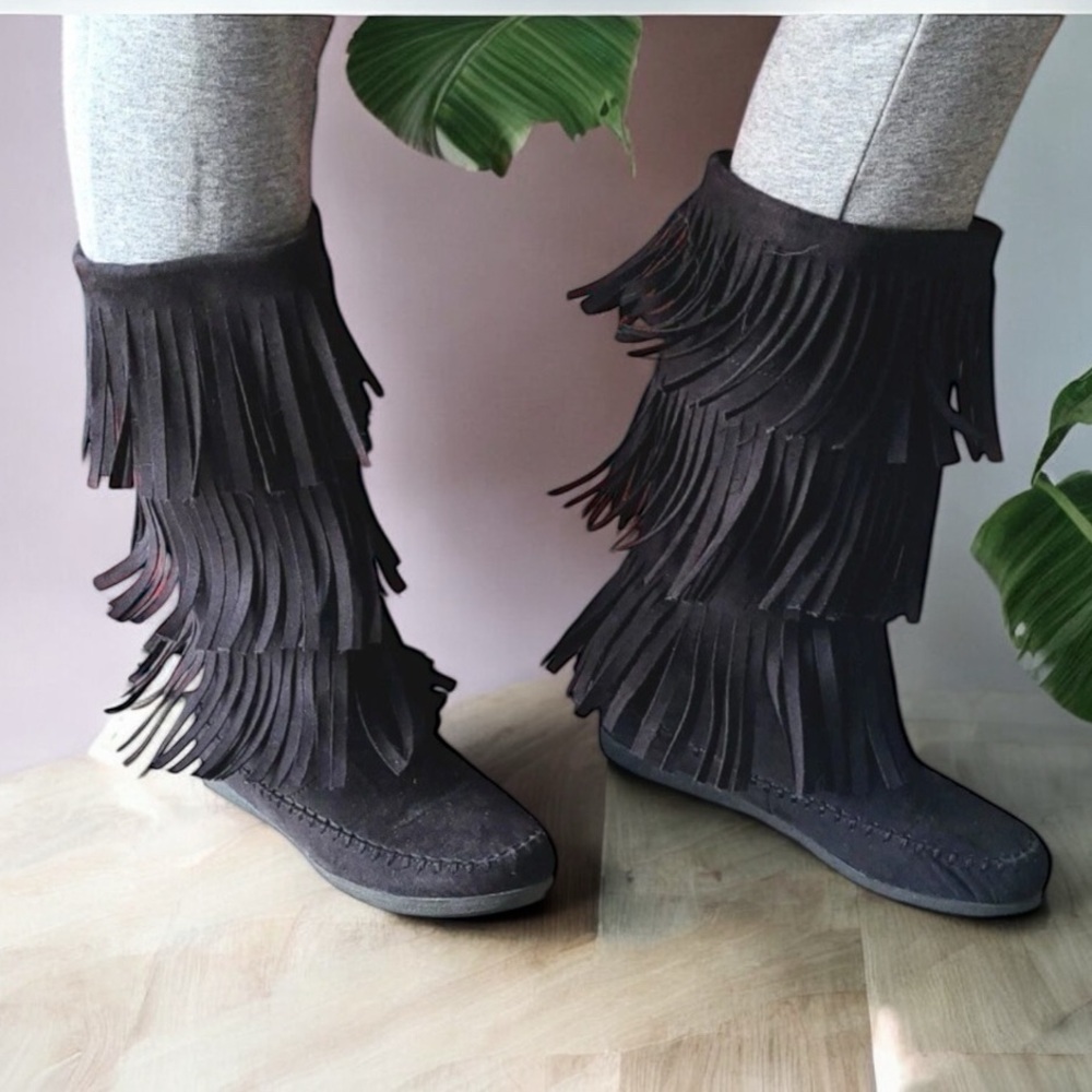 LAUREN CONRAD FRINGE MID CALF FASHION BLACK BOOTS SIZE 5